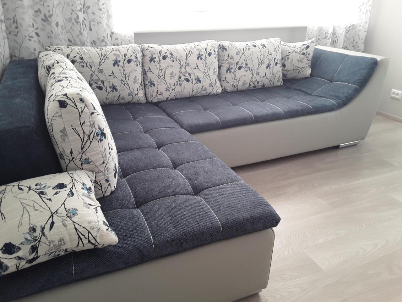 Lbe Apartments Narva Bagian luar foto