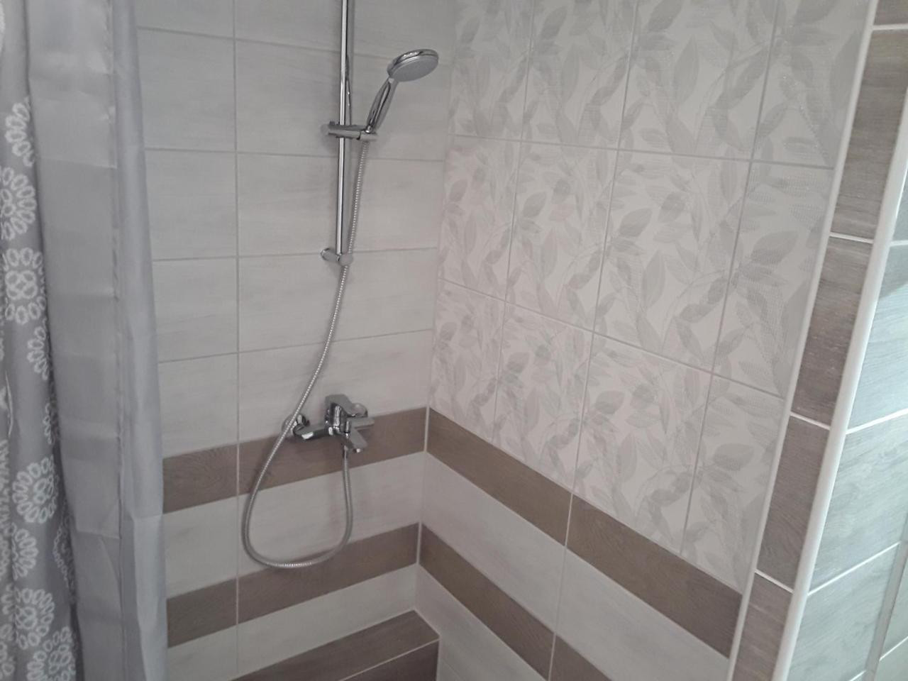Lbe Apartments Narva Bagian luar foto